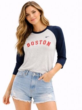 Nike Boston White & Blue Raglan Burnout 3/4 Baseball Tee – Size Medium EUC